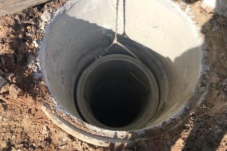 Осаживание с помощью колонны из бетона